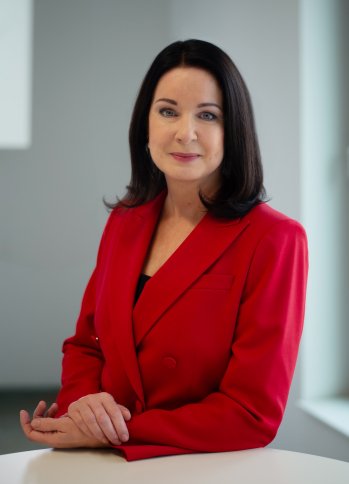 Ministerin_Britta-Mueller_Die-Hoffotografen.jpg